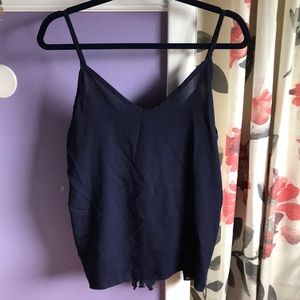 Tank top with bow in back